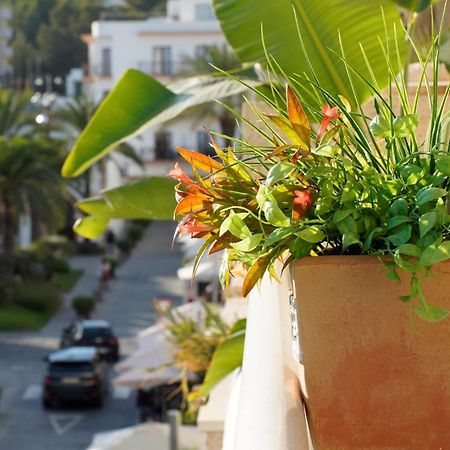 Hostal Yebisah Santa Eularia des Riu Exteriér fotografie
