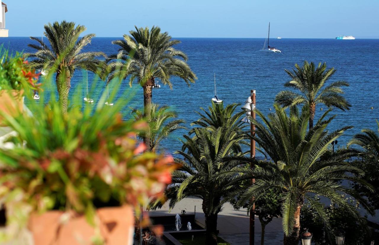 Hostal Yebisah Santa Eularia des Riu Exteriér fotografie