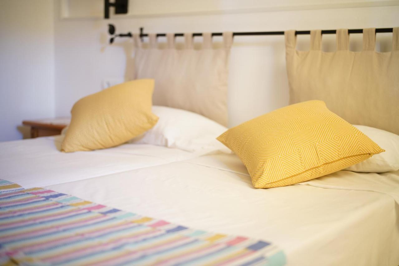 Hostal Yebisah Santa Eularia des Riu Exteriér fotografie