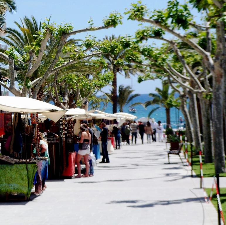Hostal Yebisah Santa Eularia des Riu Exteriér fotografie