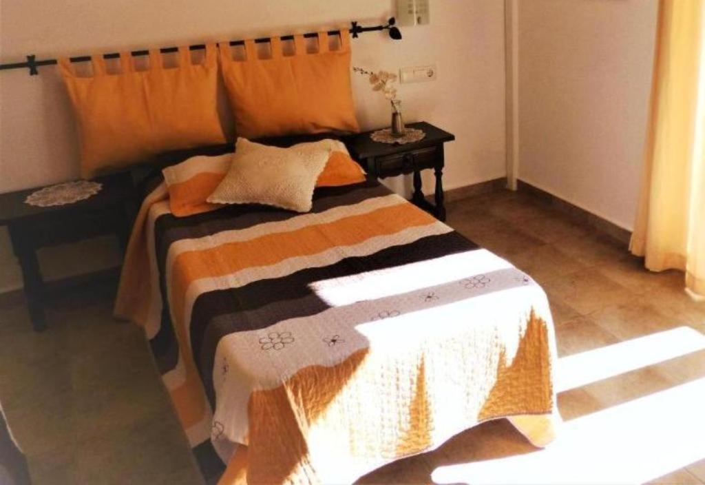 Hostal Yebisah Santa Eularia des Riu Exteriér fotografie