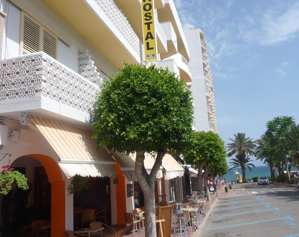 Hostal Yebisah Santa Eularia des Riu Exteriér fotografie